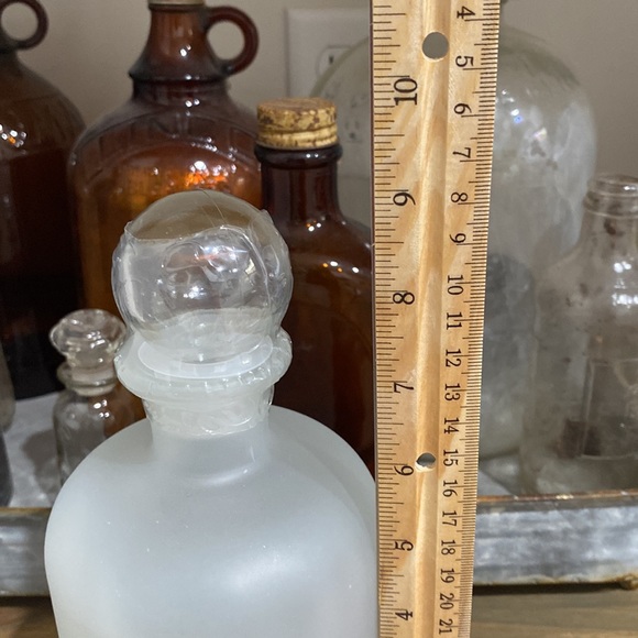 NWT 2022 Target BP Halloween Glass Bottle Skull Decanter - Picture 4 of 5